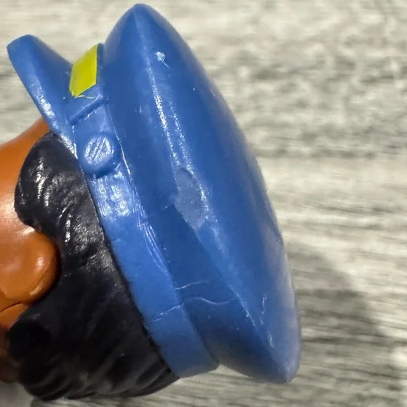 Fisher-Price | Little People Travel Together Airplane: Pilot Michael - Figure - Picture 8 of 10